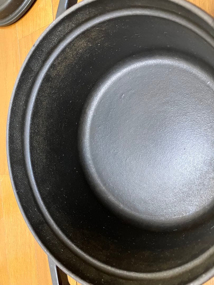 ストウブ  ココット　ラウンド　20cm 黒