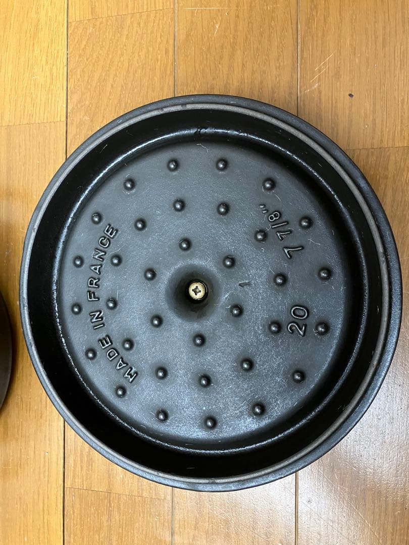 ストウブ  ココット　ラウンド　20cm 黒