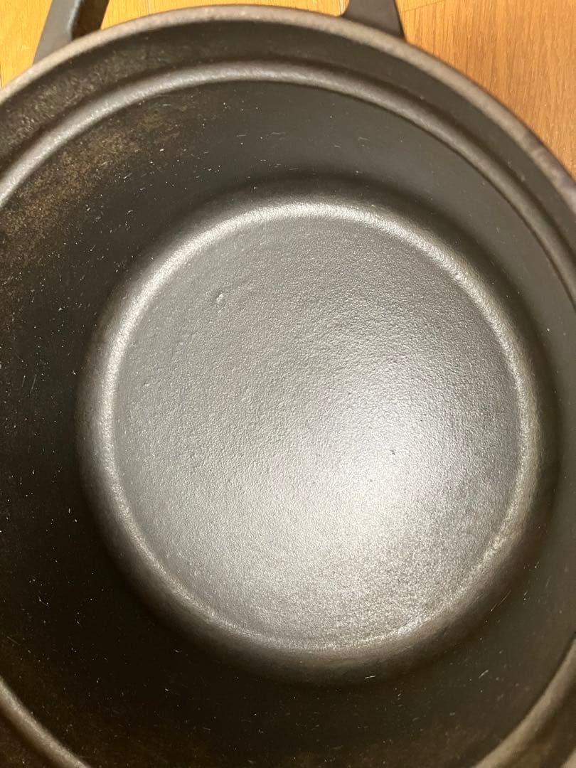 ストウブ  ココット　ラウンド　20cm 黒