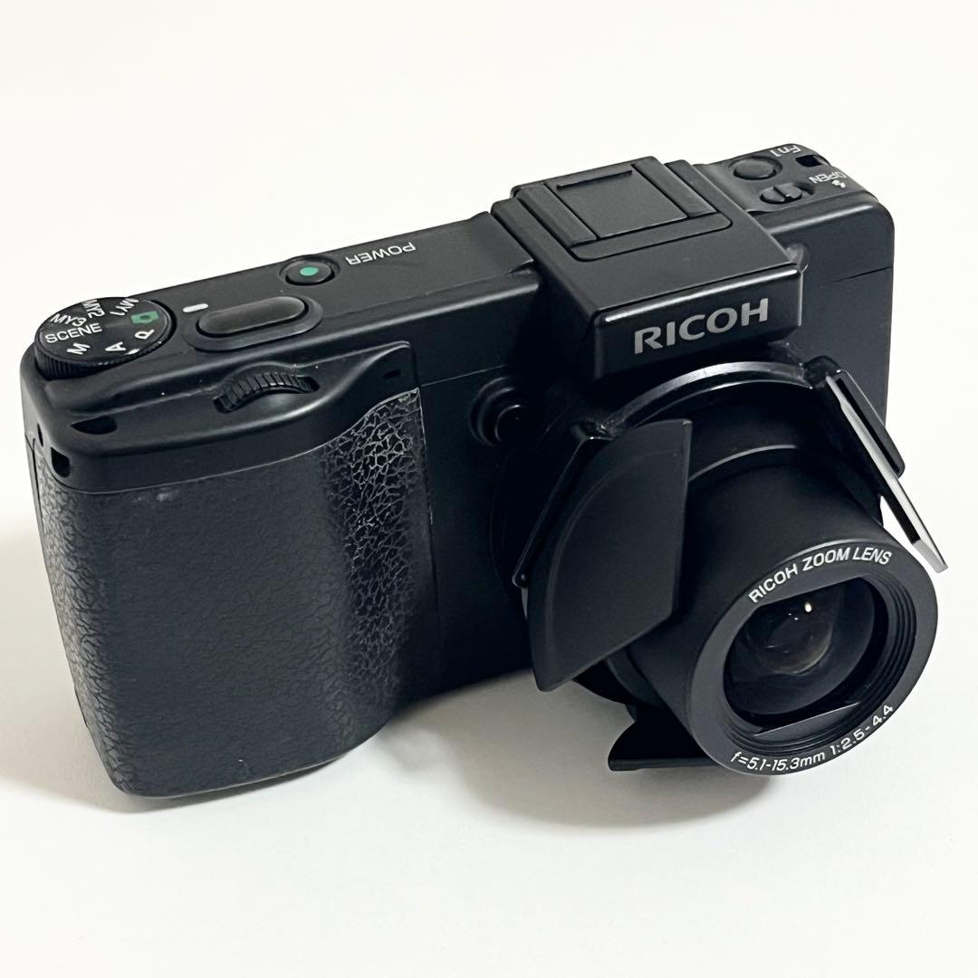 デジタルカメラ RICOH GX200