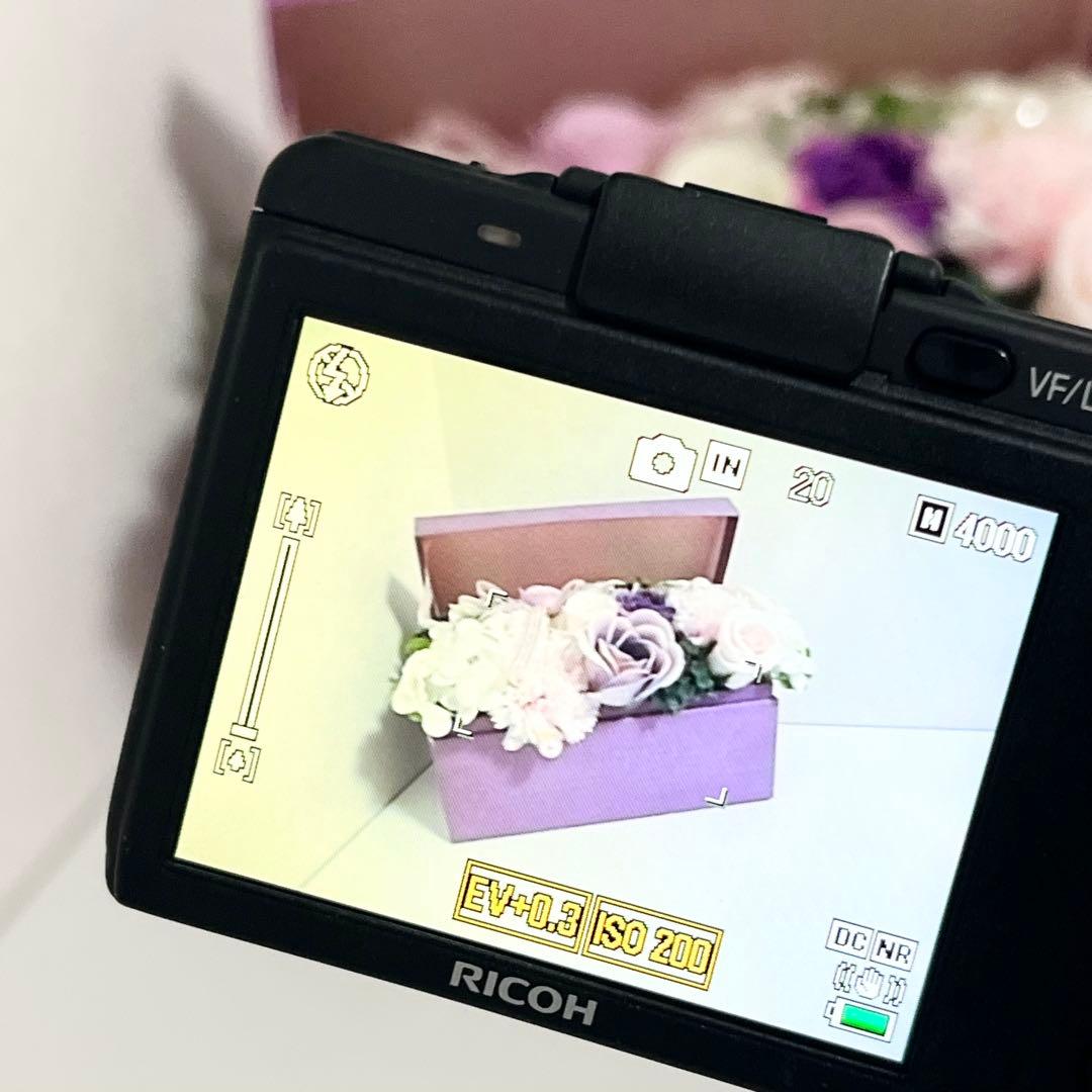 デジタルカメラ RICOH GX200