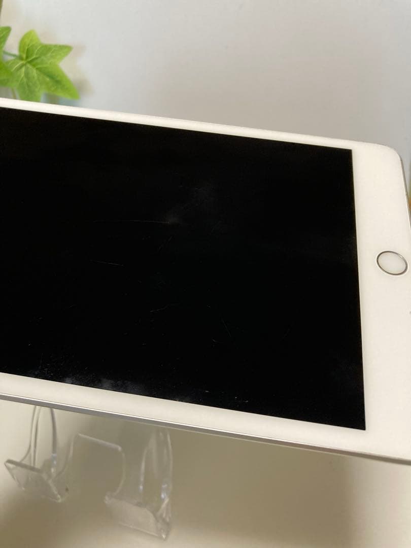 SIMフリー★ Apple iPad mini 5 Wi-Fi+Cellular