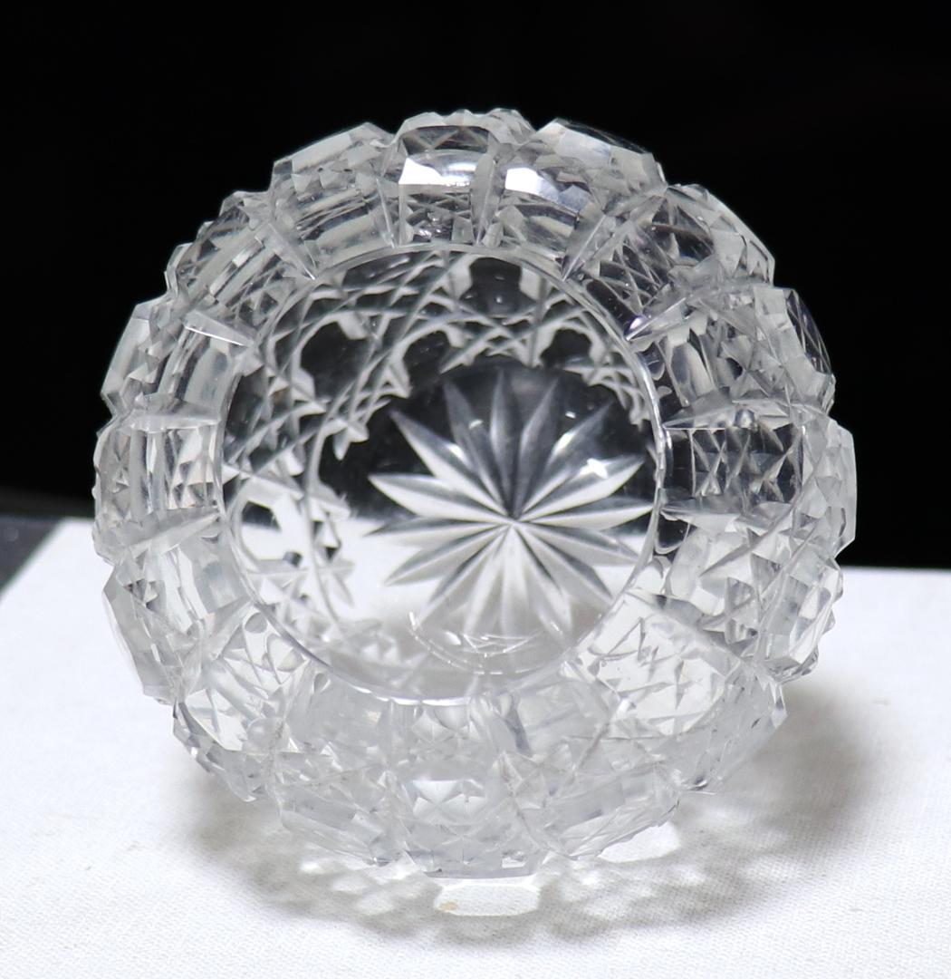 オールド・バカラ 激レアサイズ 丸型 ミニチュール 切子花瓶 壺 置物 オブジェ