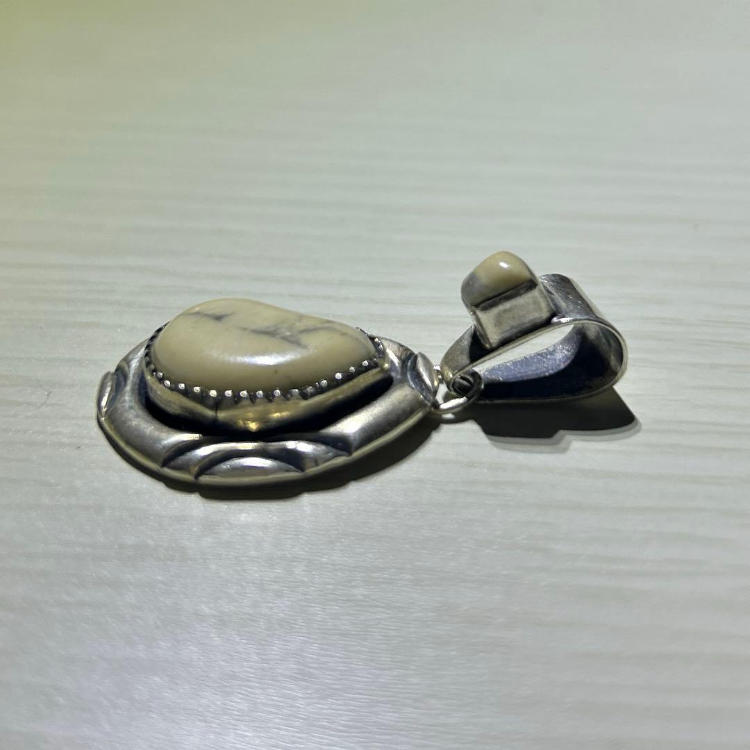 インディアンジュエリーsterling silver ホワイトバッファロー