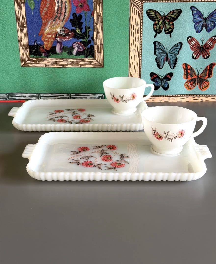 美品　Fire-King フルーレット　スナックセット　2セット　ミルクガラス