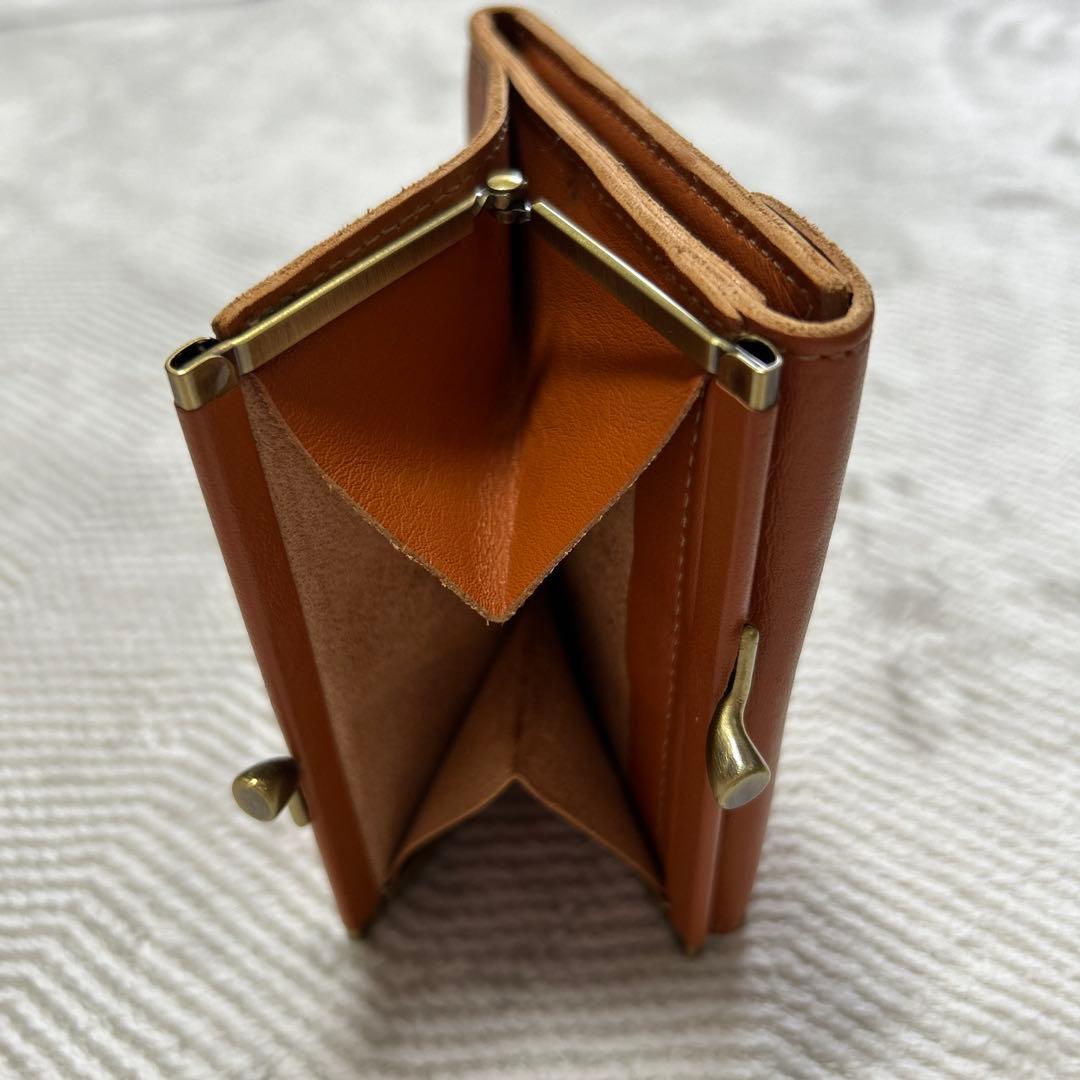 イルビソンテ　財布　IL BISONTE がま口 2つ折り 財布 テラコッタ