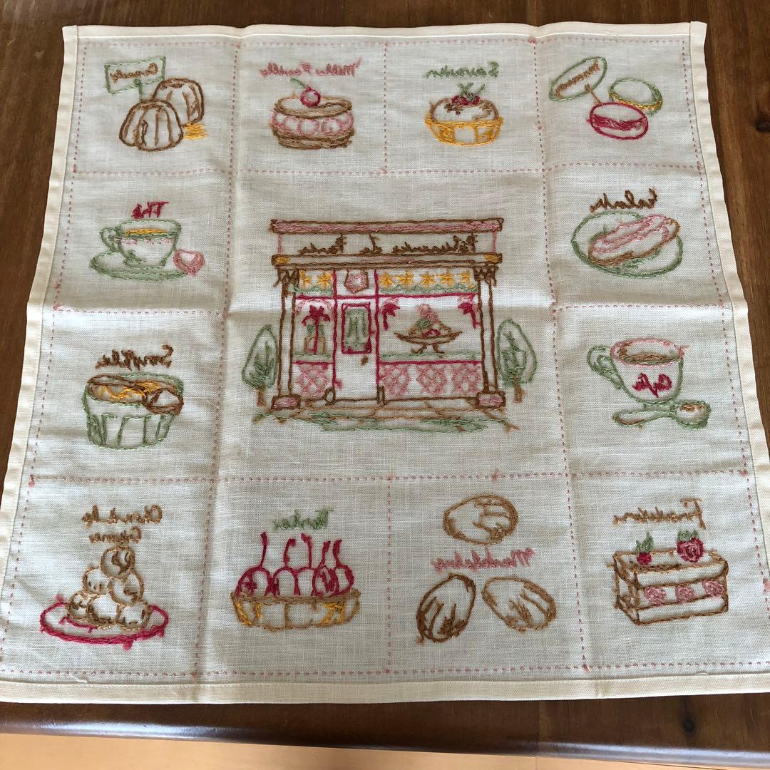 アンティーク　ホビーラホビーレ　刺繍