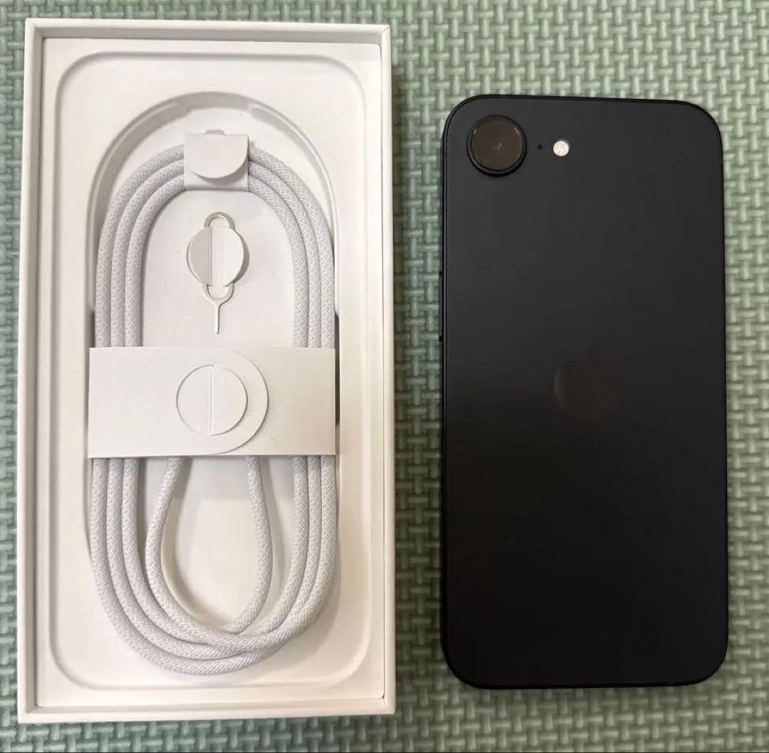 【SIMフリー】iPhone 16e＋ケース＆強化ガラスフィルム付