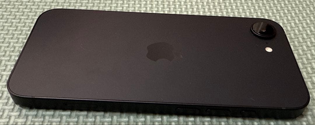 【SIMフリー】iPhone 16e＋ケース＆強化ガラスフィルム付