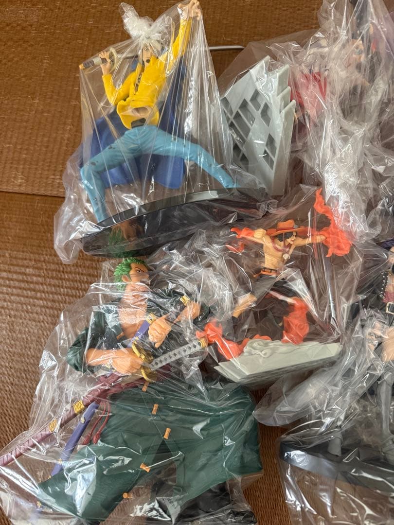 ワンピース　フィギュア　まとめ売り　19点