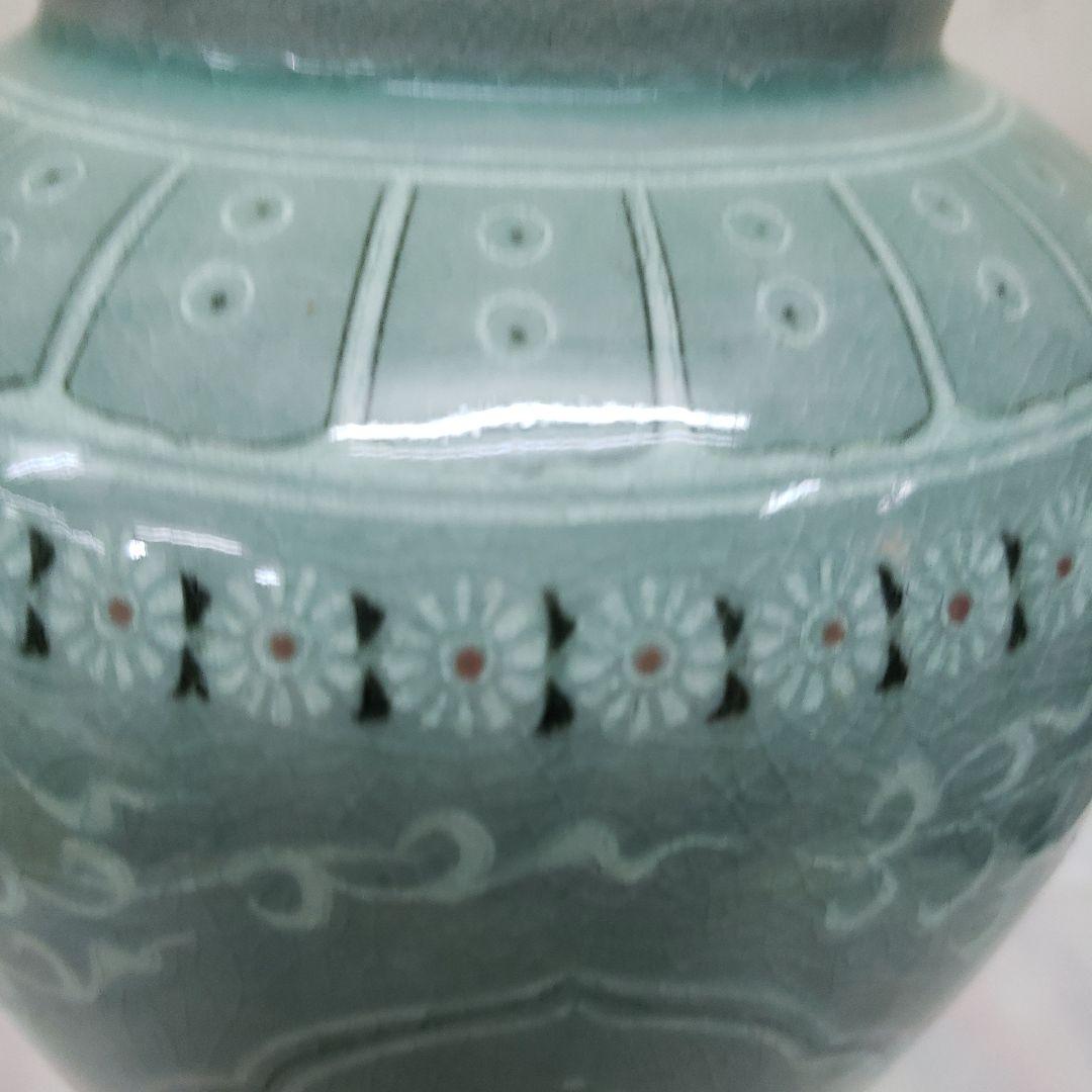 蔵出し特価　緑色陶器　花瓶作家物26cm直径15cm重さ約1,4kg