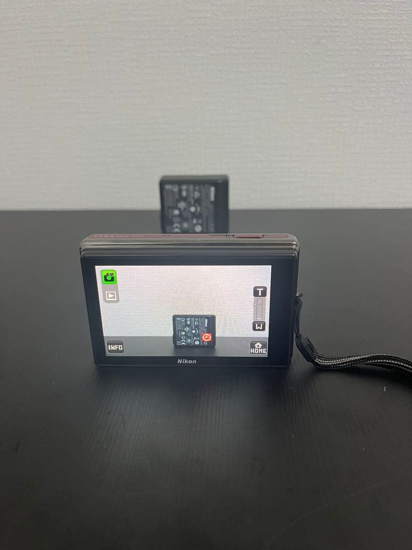 Nikon COOLPIX S70 レッド 動作確認済み
