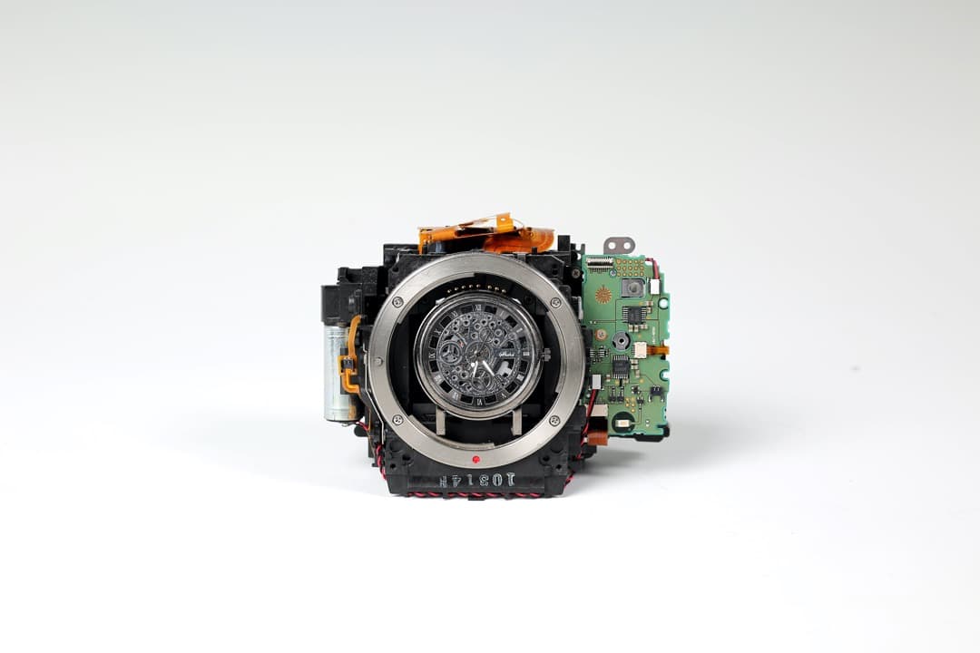 ハンドメイドカメラ型置時計、Canon EOS 5D mark3部品各種