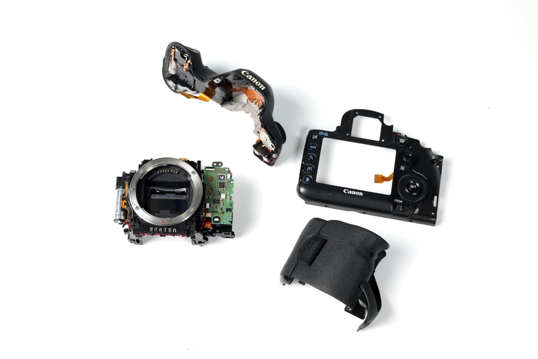 ハンドメイドカメラ型置時計、Canon EOS 5D mark3部品各種