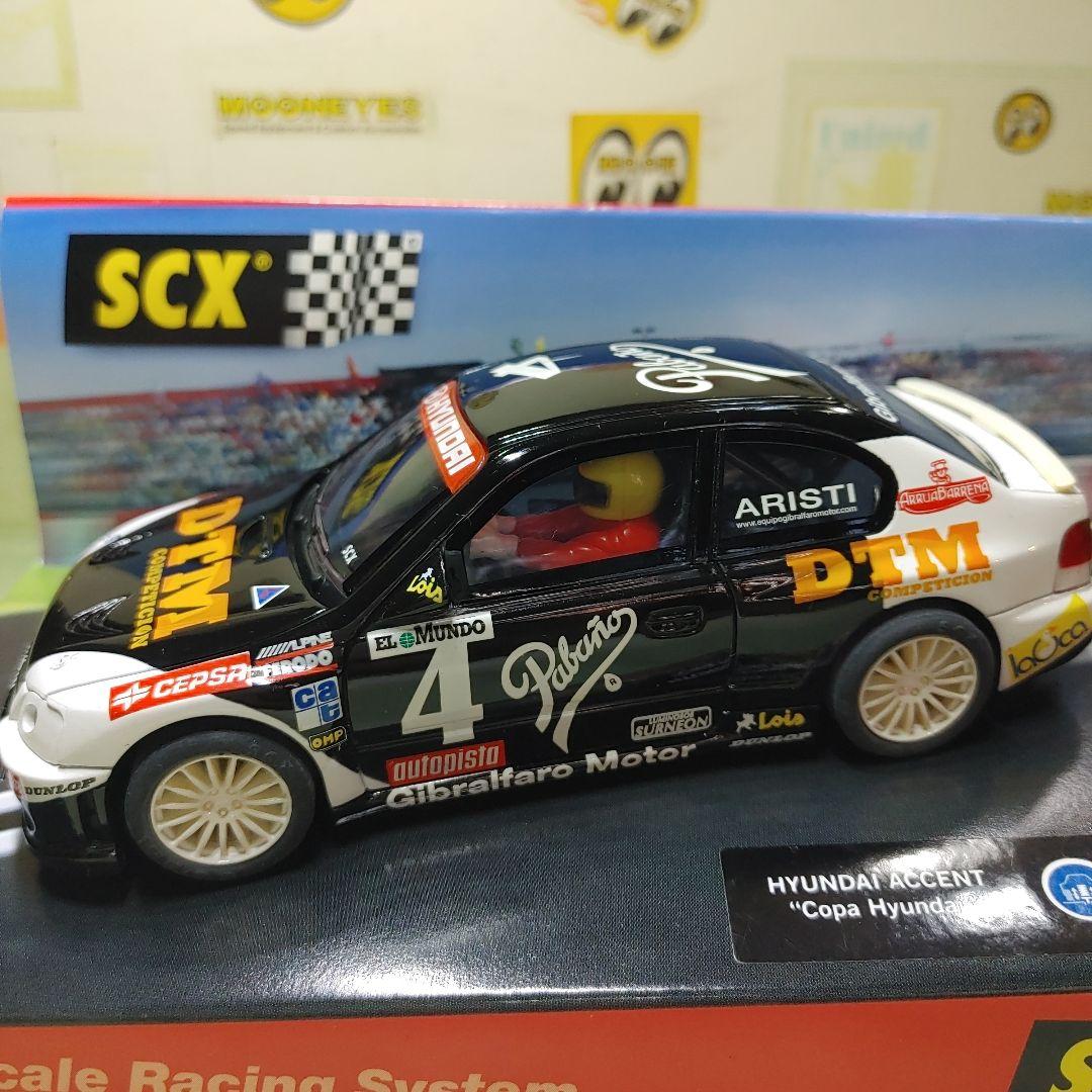 HYUNDAI ACCENT1/32スロットカー