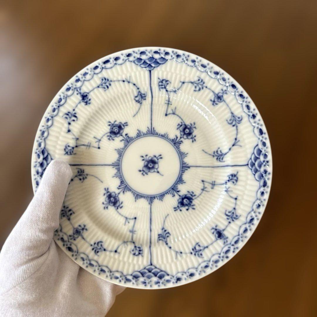 ロイヤルコペンハーゲン　ブルーフルーテッド　ハーフレース　プレート　17㎝