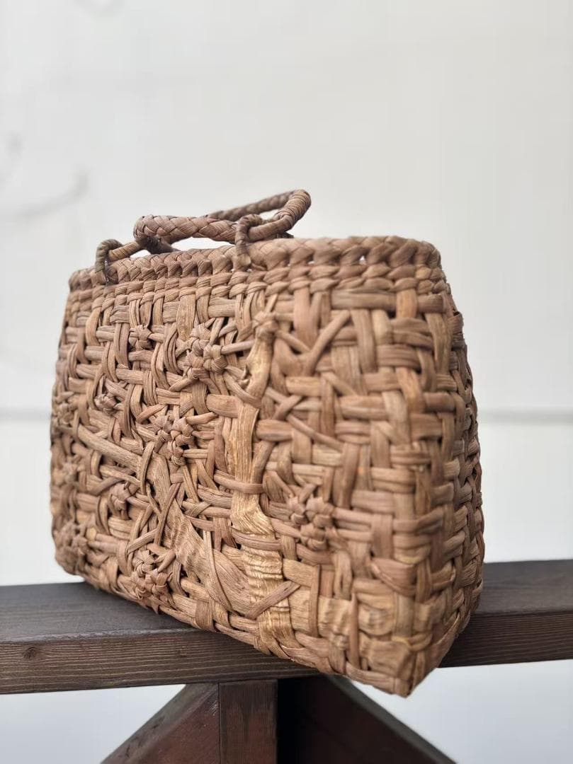 国産山葡萄 山葡萄かごバッグ 手作り 乱れ編み・花編み 内布あり 和服バッグ