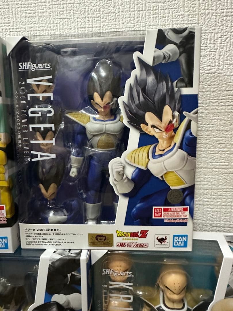 ドラゴンボールZ S.H.Figuarts ベジータ ブルマ　孫悟飯　クリリン