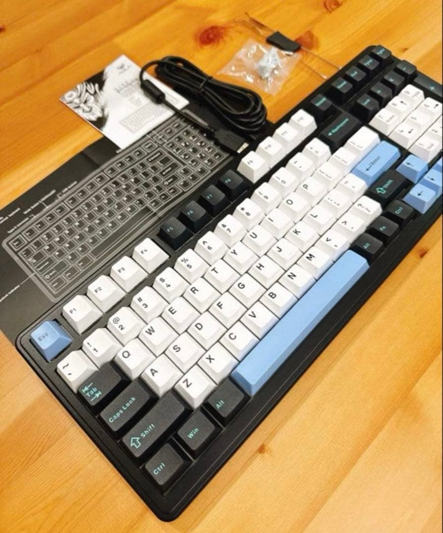 最終値下げ　AULA F99 キーボード　レア　完売品　AULAキーボード