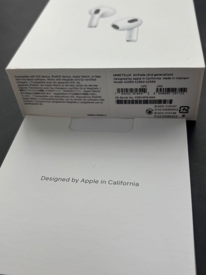 ロ*イ様 17838 AirPods 第3世代 A2564/2565/2566