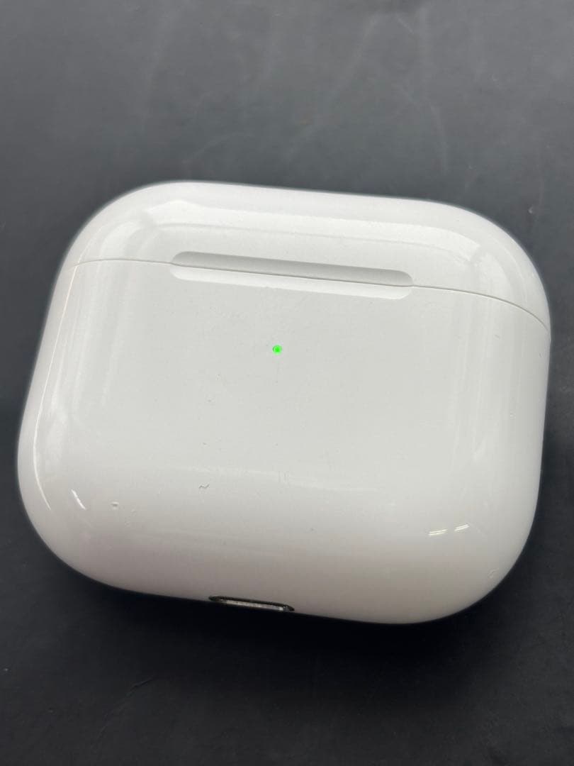ロ*イ様 17838 AirPods 第3世代 A2564/2565/2566