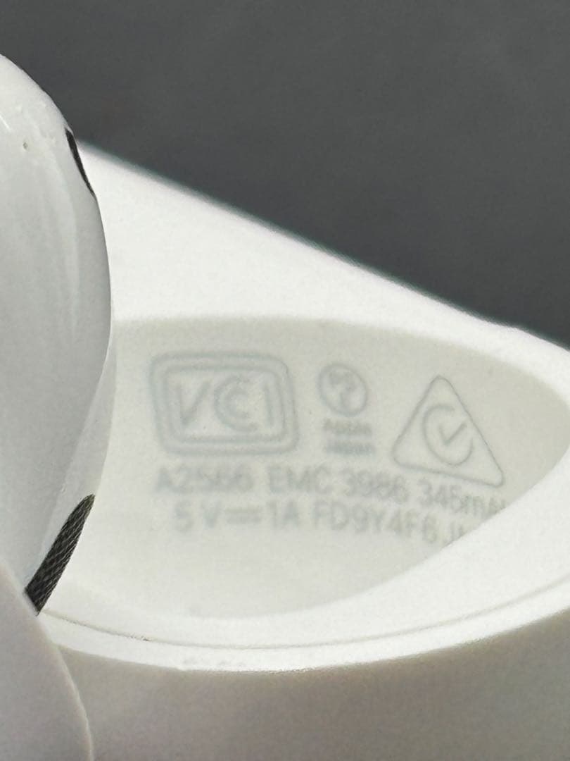 ロ*イ様 17838 AirPods 第3世代 A2564/2565/2566