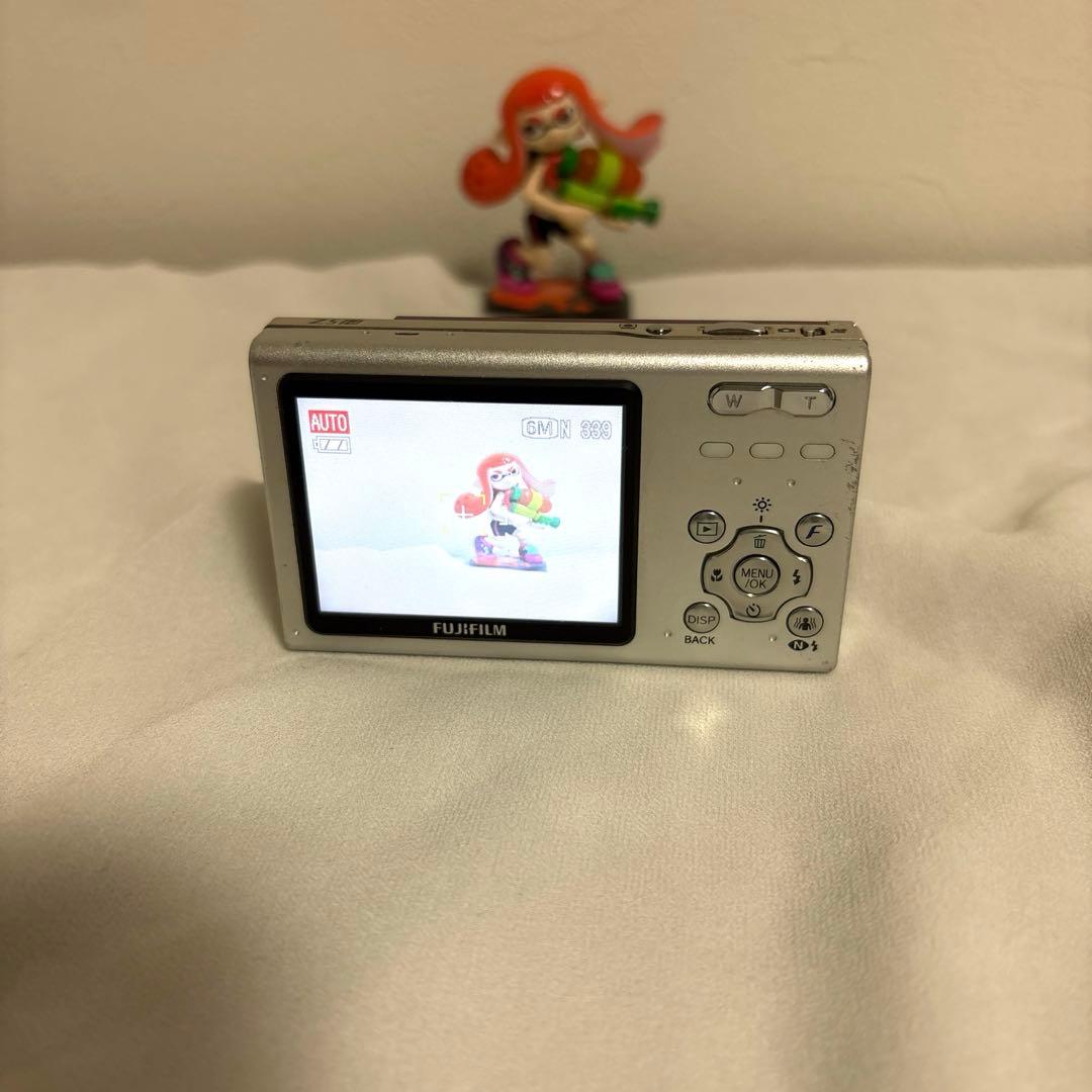 FUJIFILM FINEPIX Z5 ピンク　デジカメ　メモリーカード付き