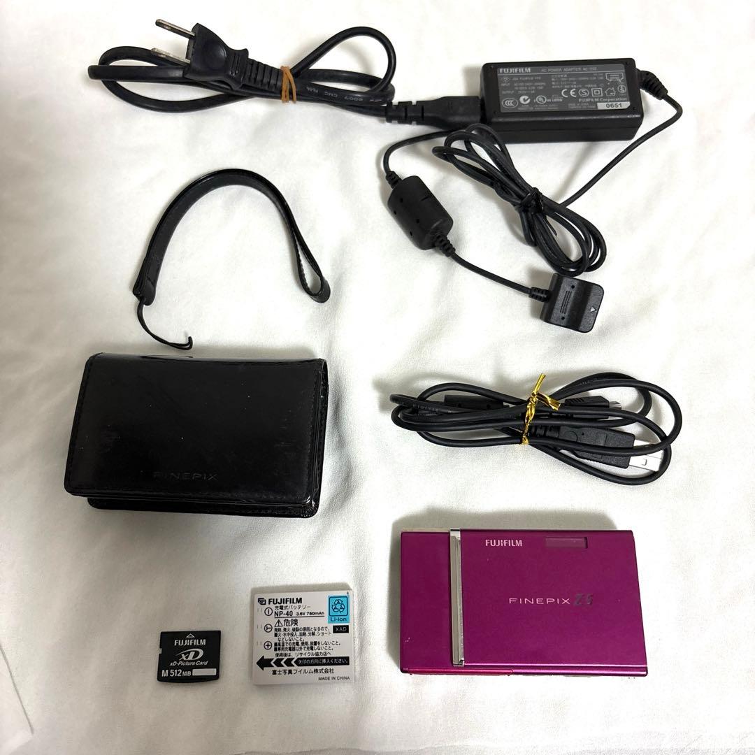 FUJIFILM FINEPIX Z5 ピンク　デジカメ　メモリーカード付き