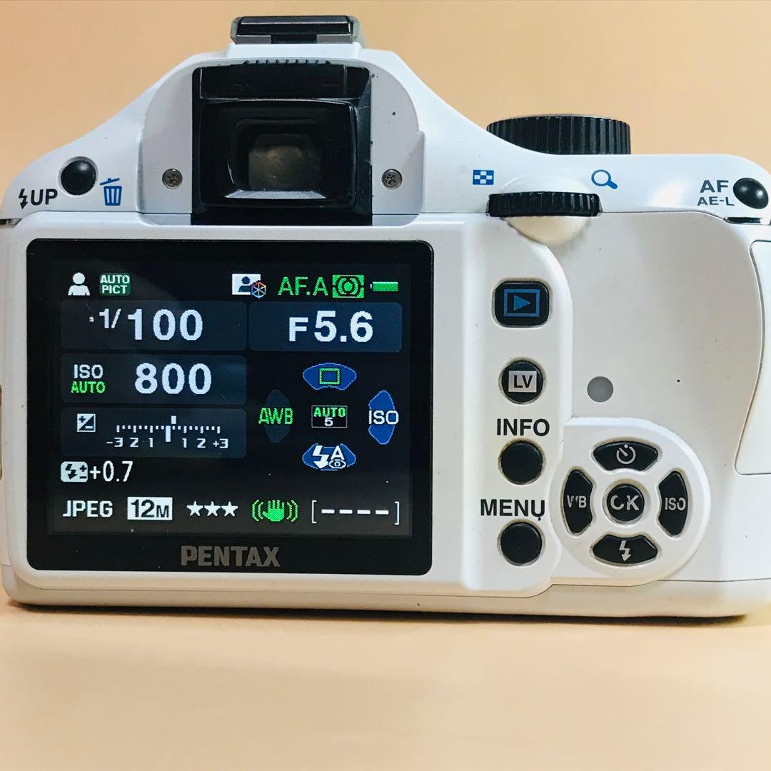 ペンタックス K-x 白　Wi-FiSDアダプター　電池付き