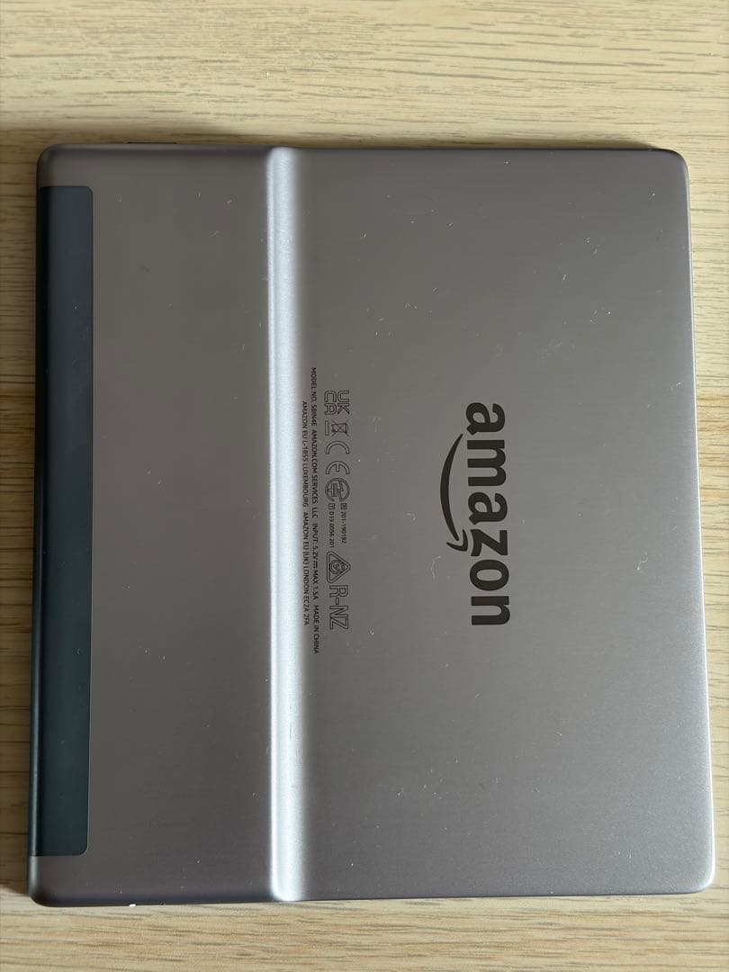 美品Kindle Oasis (第10世代) 32GB 4G+Wi-Fi＋オマケ