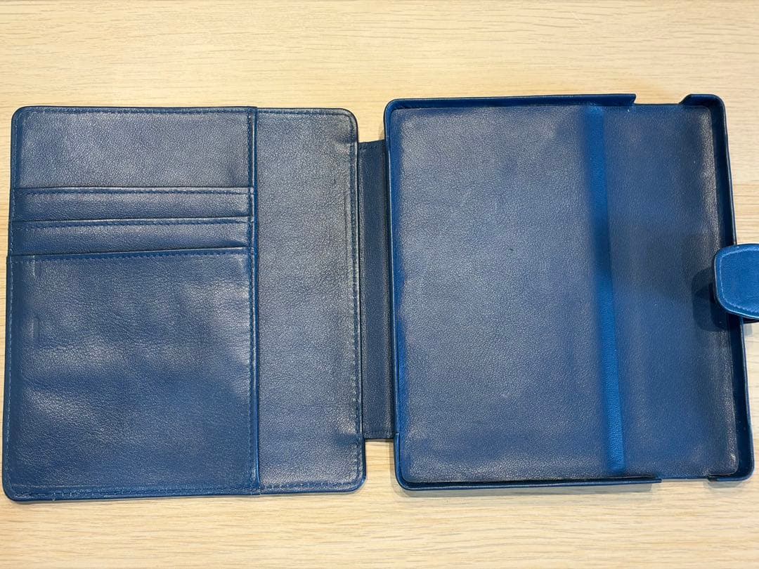 美品Kindle Oasis (第10世代) 32GB 4G+Wi-Fi＋オマケ