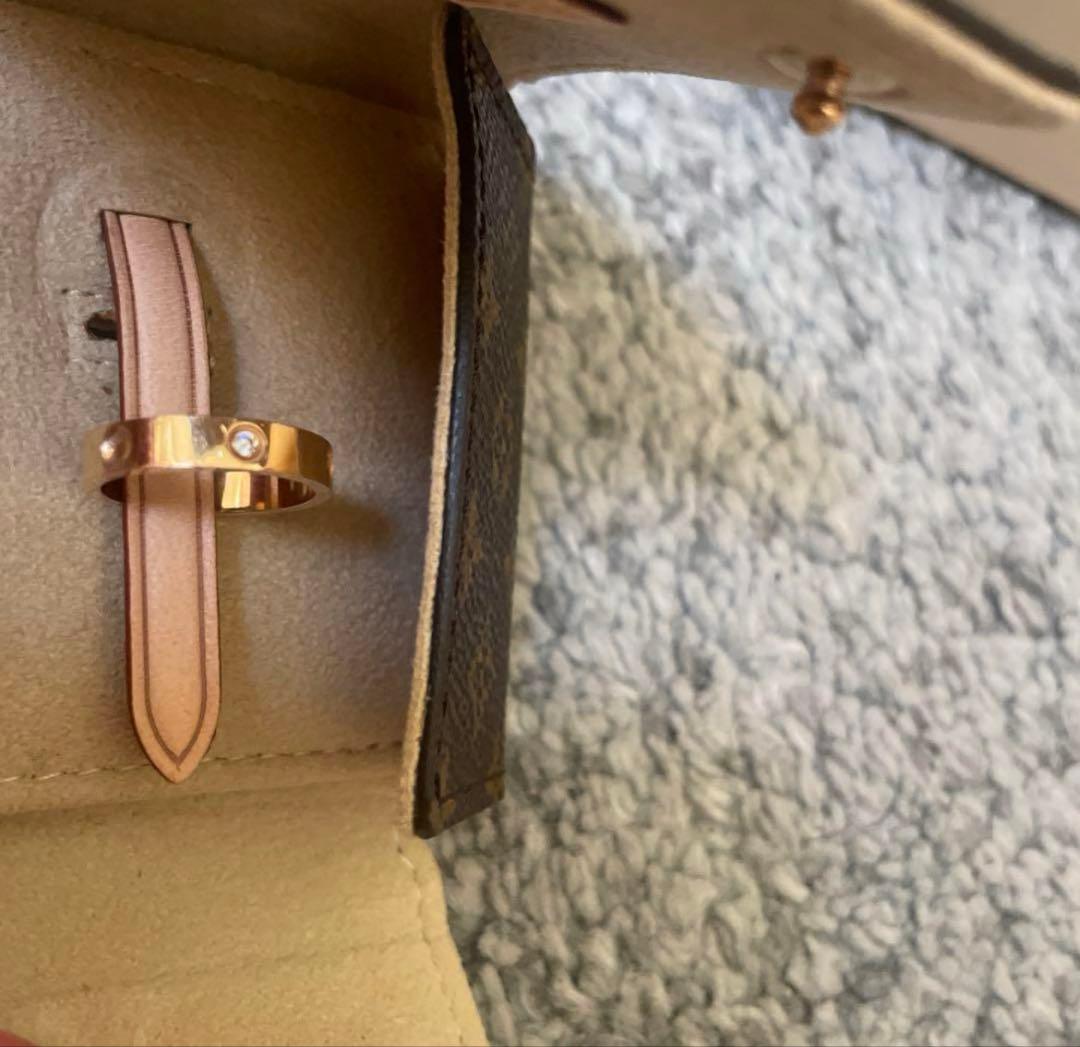 Louis Vuitton レザーリングケース