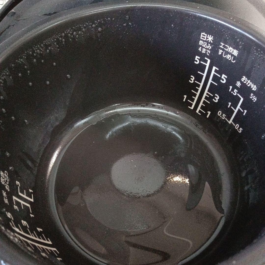 Panasonic SR-FE101 IH炊飯器 2023年製