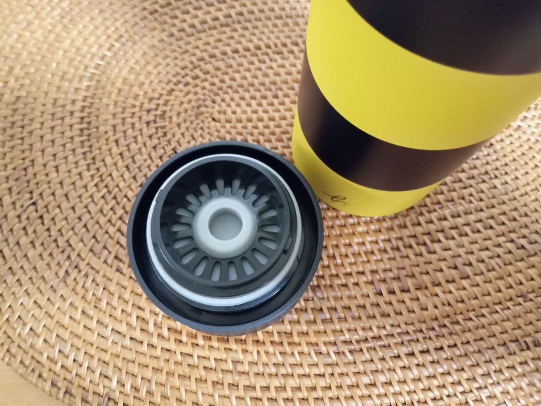 agnes b cafe限定　ステンレスボトル·ワイングラス セット