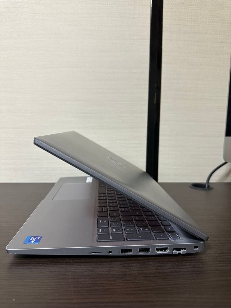 Windowsノート本体 Dell precision 3560 i7-1185G7Ndivia T500