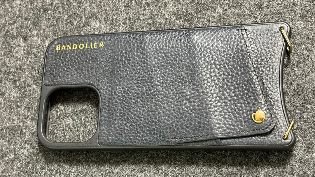 BANDOLIER ブラックレザーケースiPhone13 Pro Max