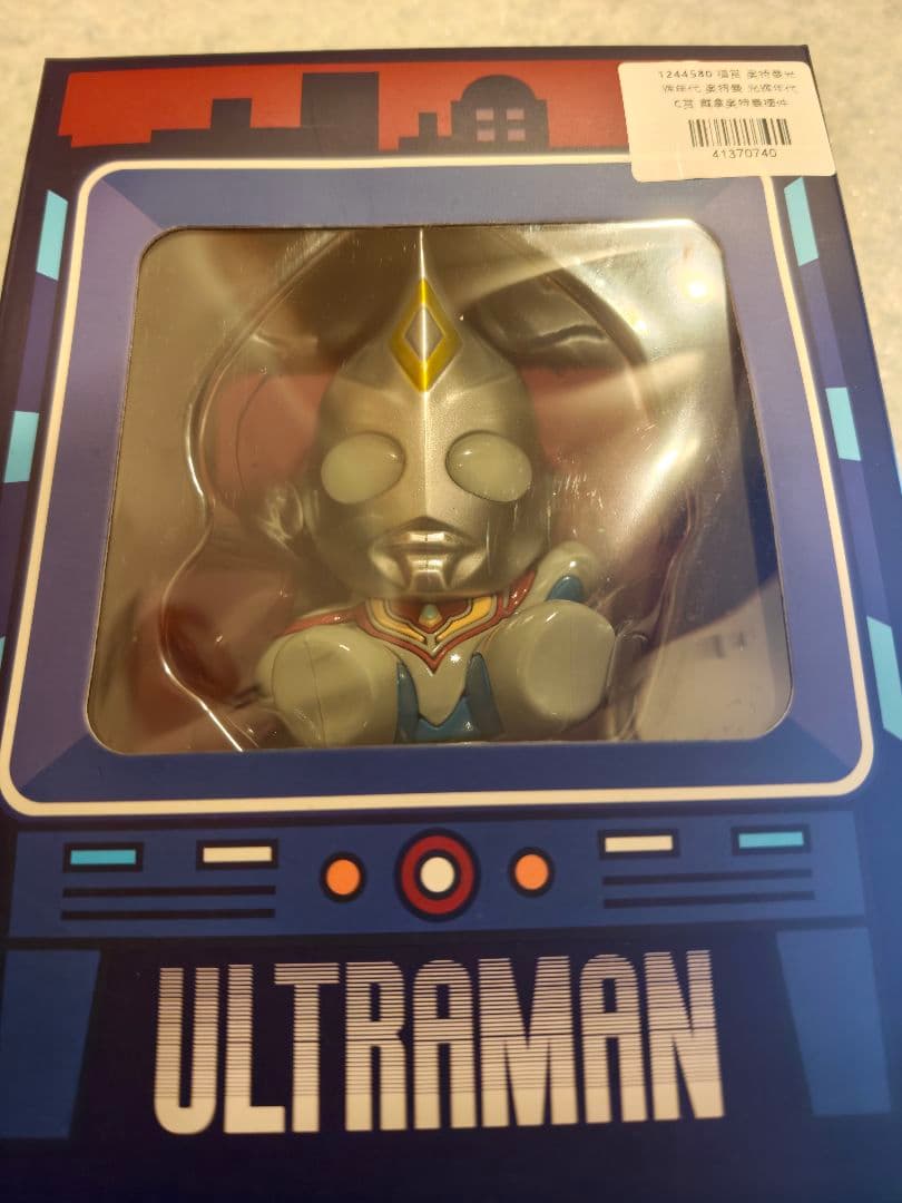 POP MART ウルトラマン ダイナ 10cm フィギュアFUXION中国限定