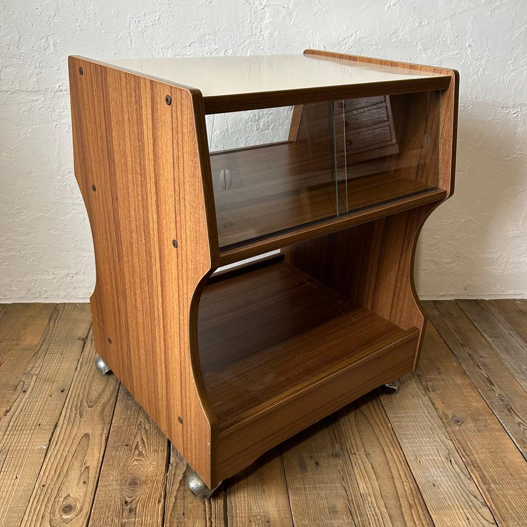 キャスター付きの棚 サイドテーブル