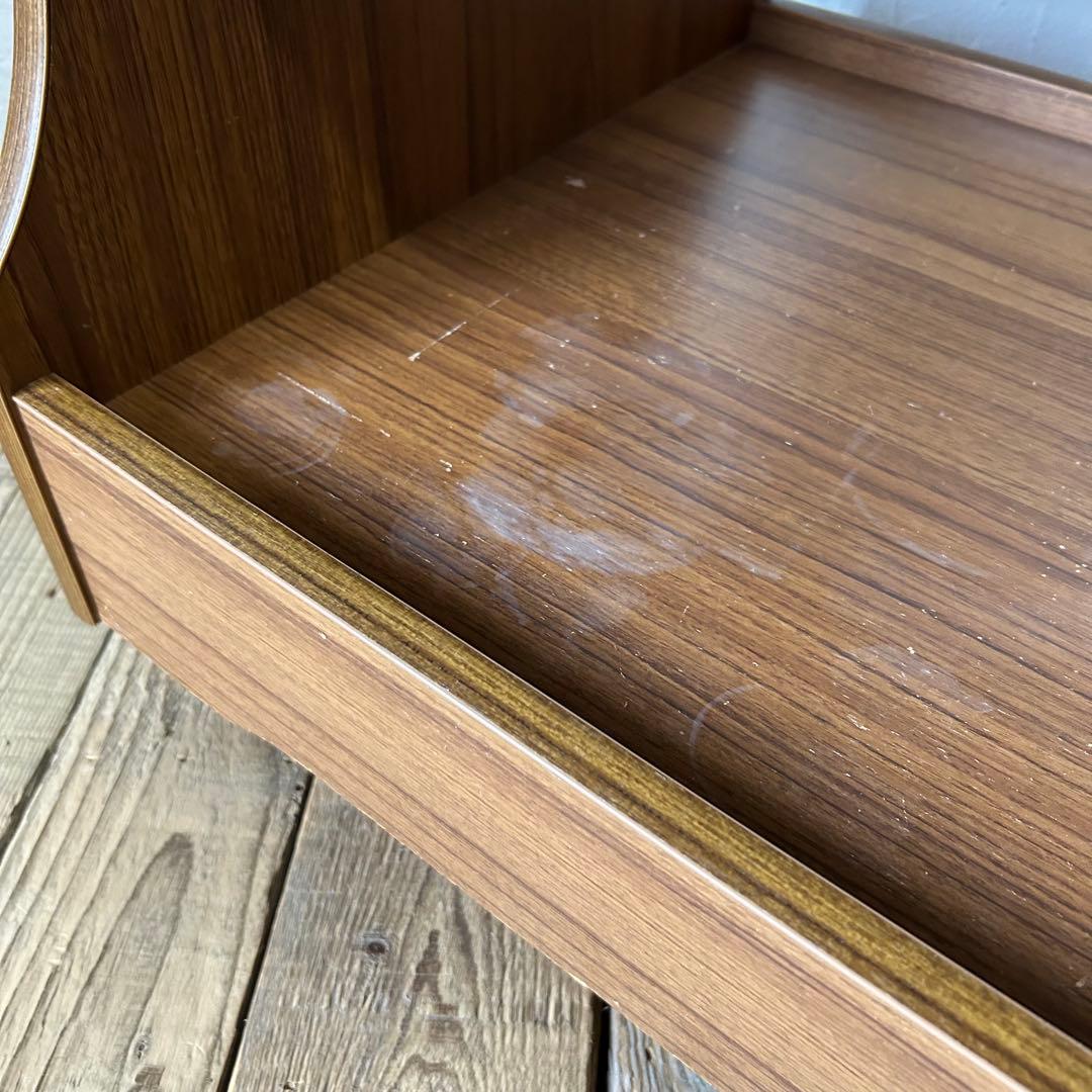 キャスター付きの棚 サイドテーブル