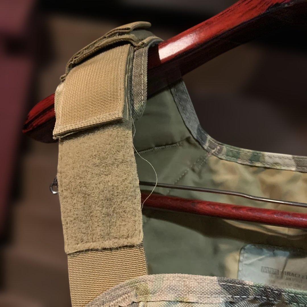 米軍放出品　MSA PARACLETE マルチカム迷彩 プレートキャリア中古