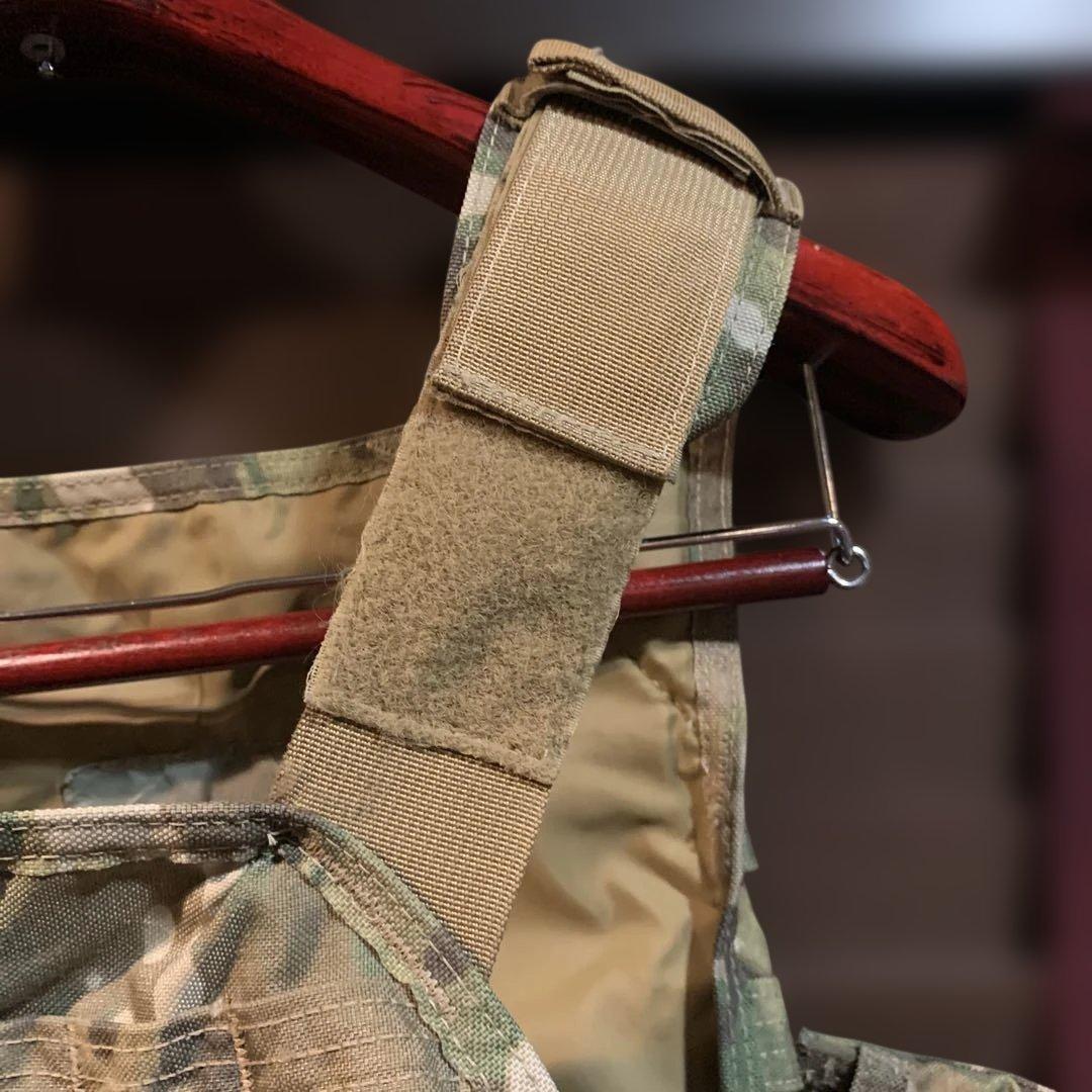 米軍放出品　MSA PARACLETE マルチカム迷彩 プレートキャリア中古