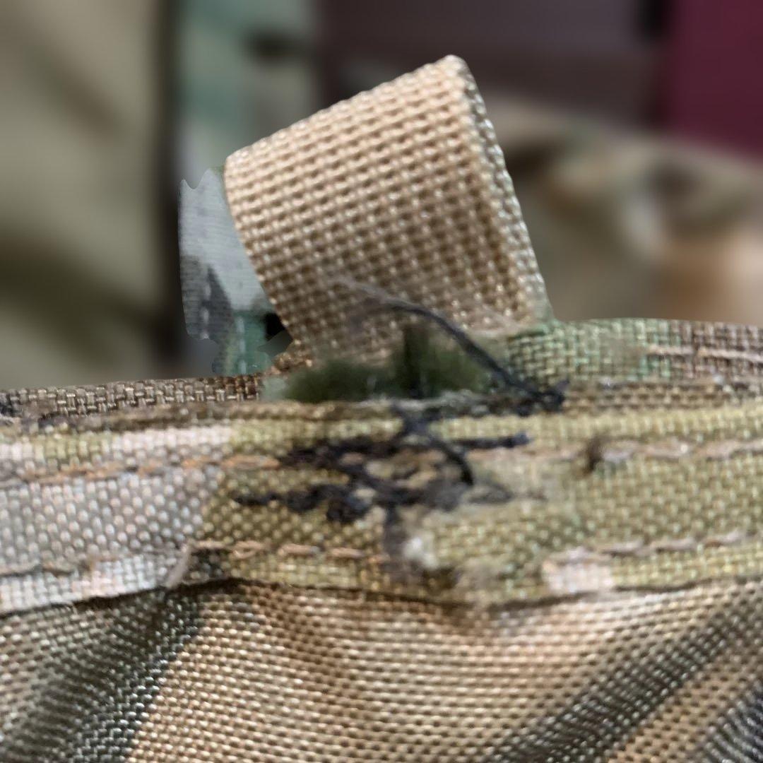 米軍放出品　MSA PARACLETE マルチカム迷彩 プレートキャリア中古