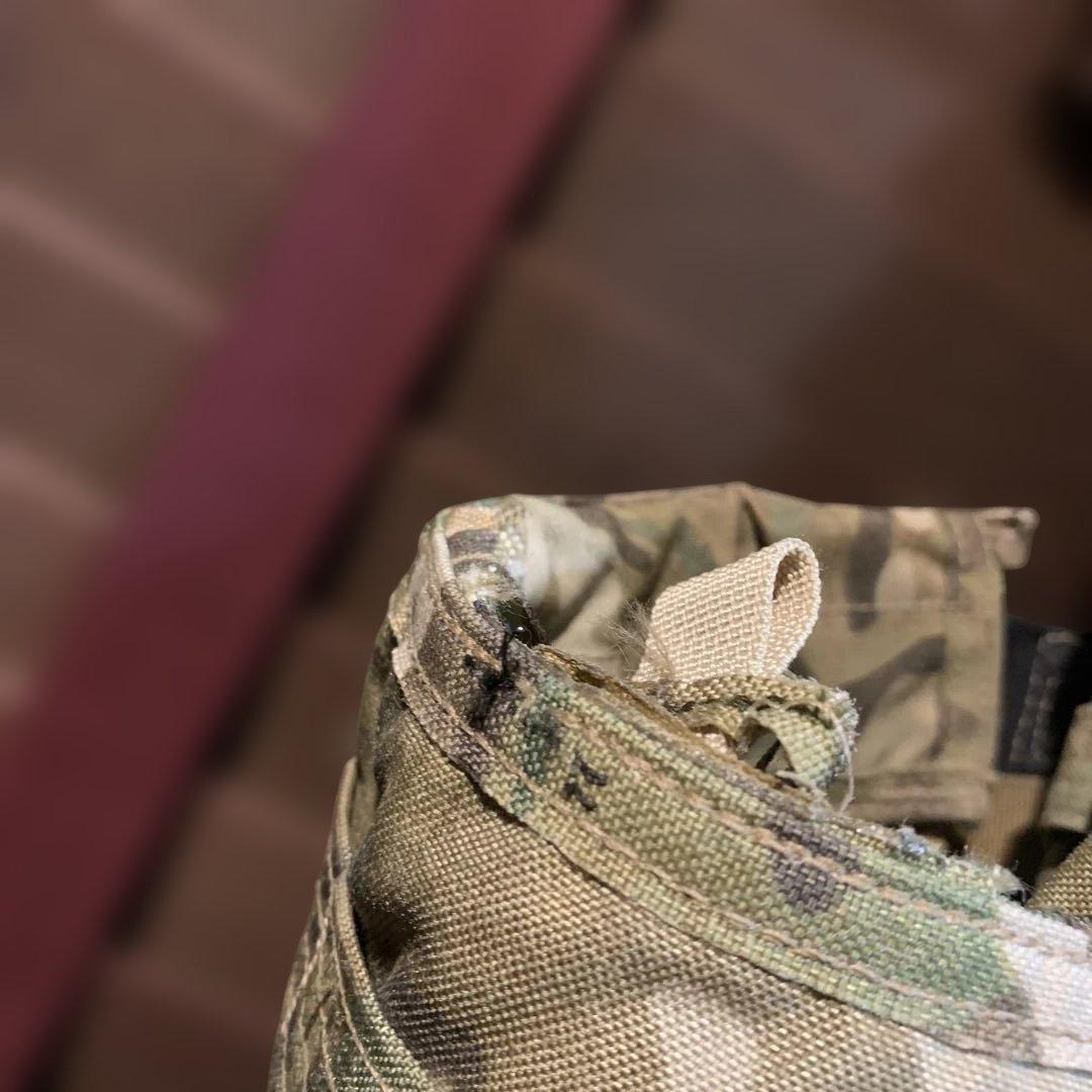 米軍放出品　MSA PARACLETE マルチカム迷彩 プレートキャリア中古