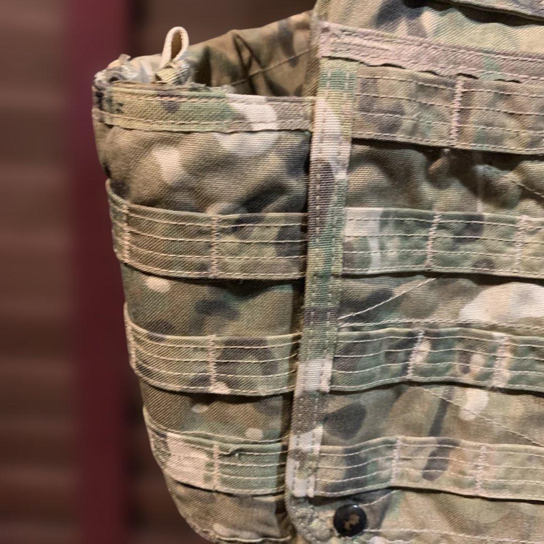 米軍放出品　MSA PARACLETE マルチカム迷彩 プレートキャリア中古