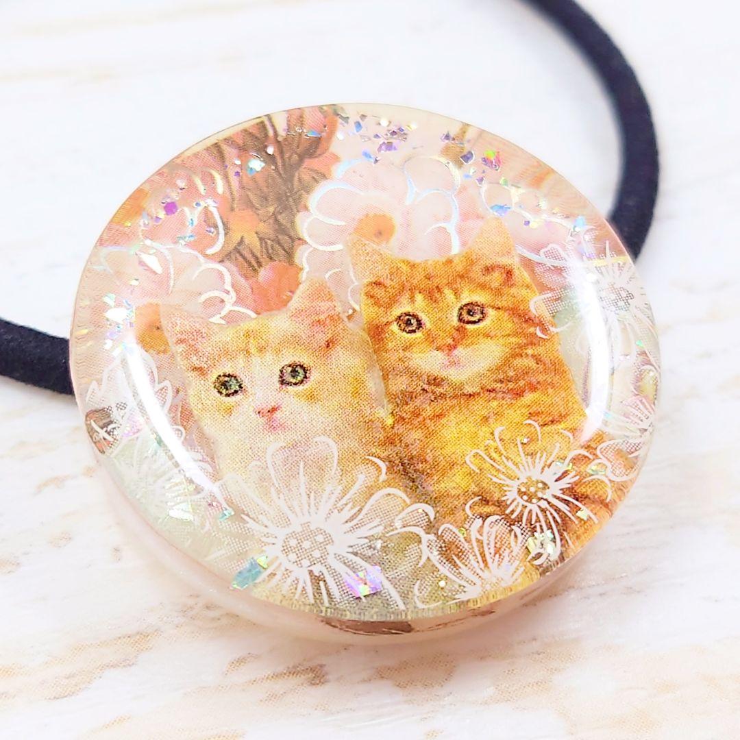 ピンクお花の猫ちゃんヘアゴム ハンドメイド レジン ネックレス ブローチ ラメ