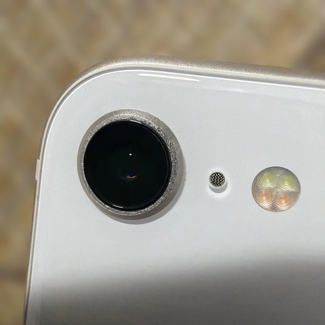 iPhone SE3 64GB スターライト 機能不良あり！