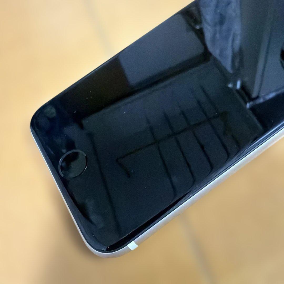 iPhone SE3 64GB スターライト 機能不良あり！