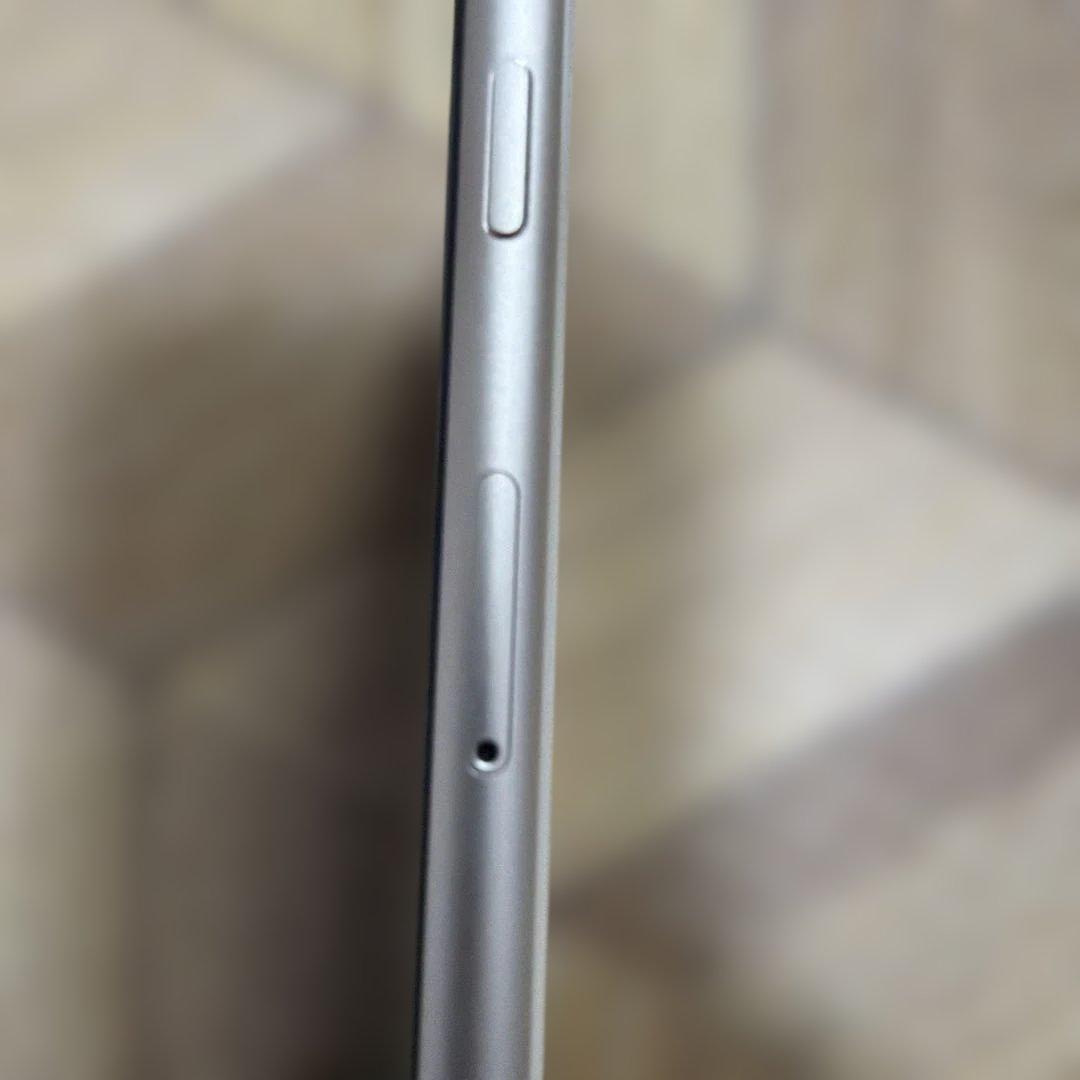 iPhone SE3 64GB スターライト 機能不良あり！