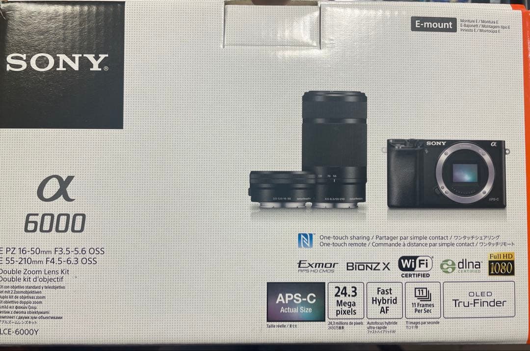 SONY a6000 ダブルズームレンズキット ILCE-6000Y 付属品付き