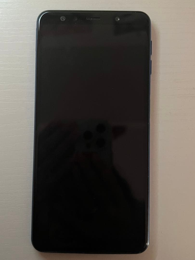 【最終値下げ】美品 SAMSUNG Galaxy A7 4GB＋64GB